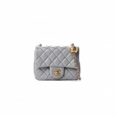 CHANEL LAMBSKIN QUILTED MINI PEARL CRUSH FLAP LIGHT GREY AS1786 (18*13*7cm)